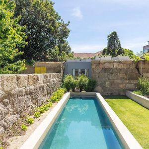 Vandoma Living Suites